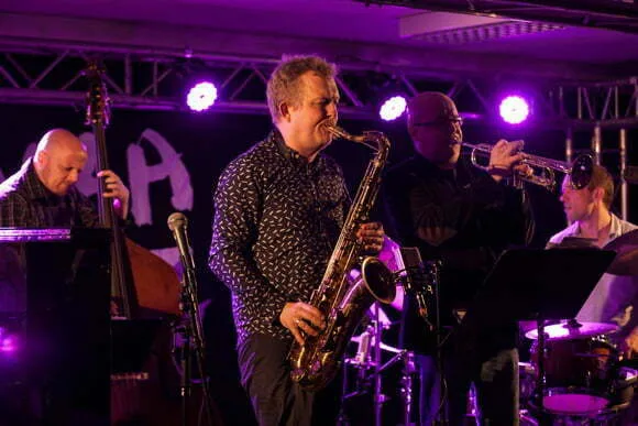 Atomic i Festsalen