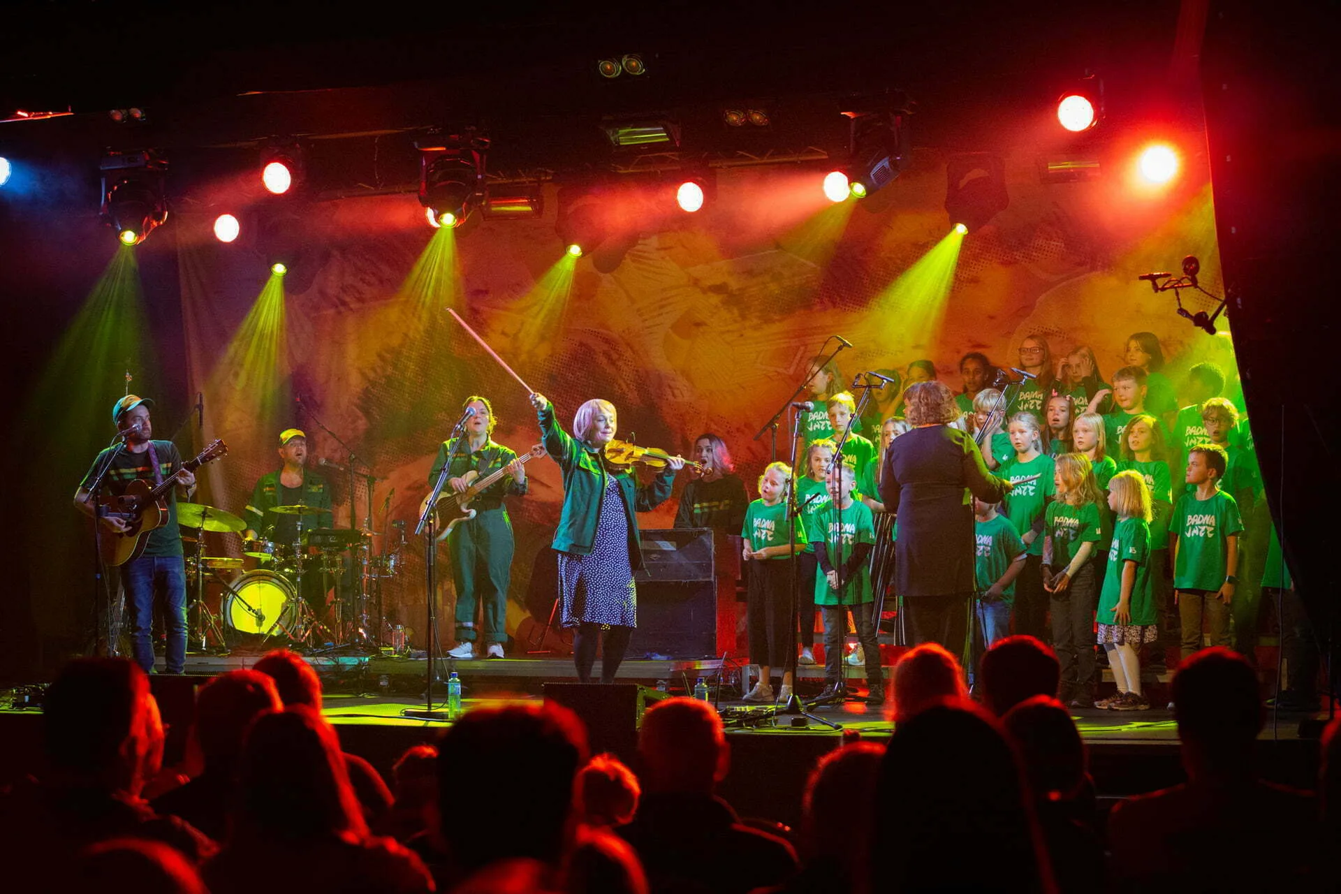 Feit kveitepønk og midtvestfest