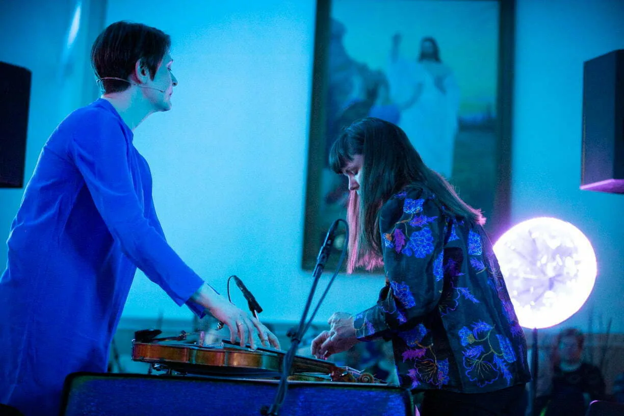 Magisk månereise med Maurseth og Summers